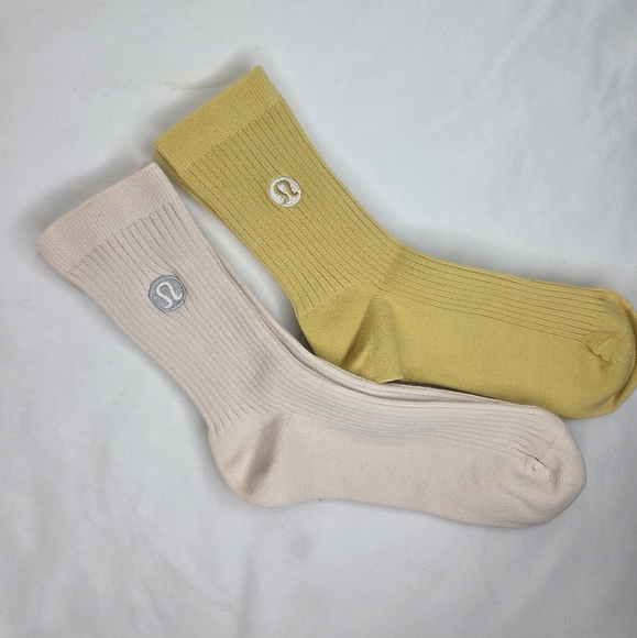lululemon athletica Accessories - lululemon athletica M - 2 Pairs -Unisex Crew Socks - Yellow and Pink-Cream